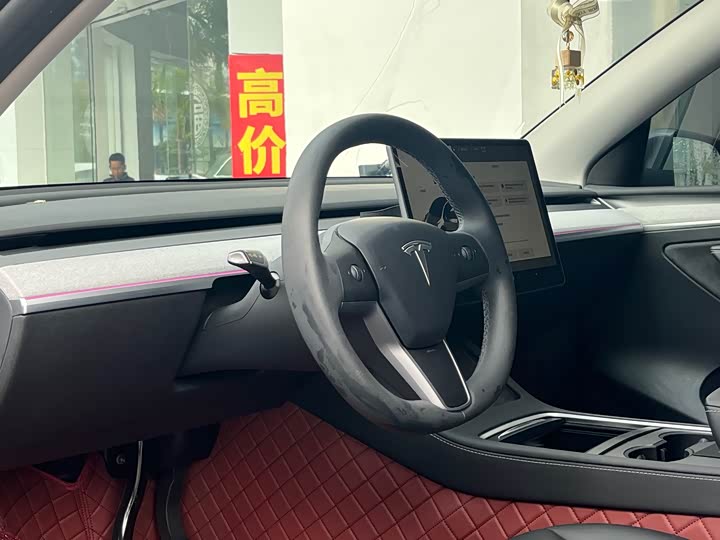 Фото 7 - Tesla Model Y