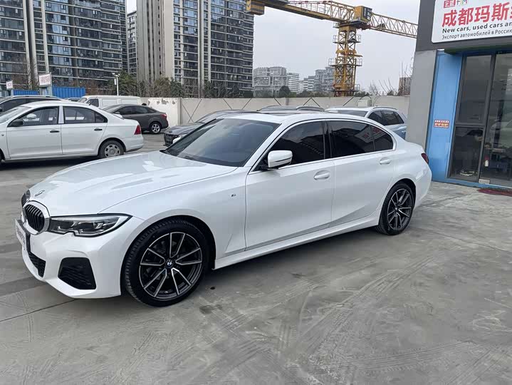 Фото 2 - BMW 3 Series