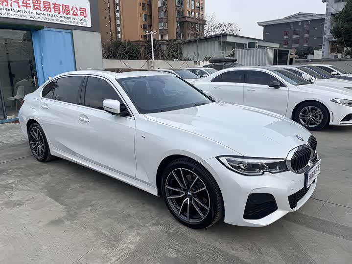 Фото 3 - BMW 3 Series