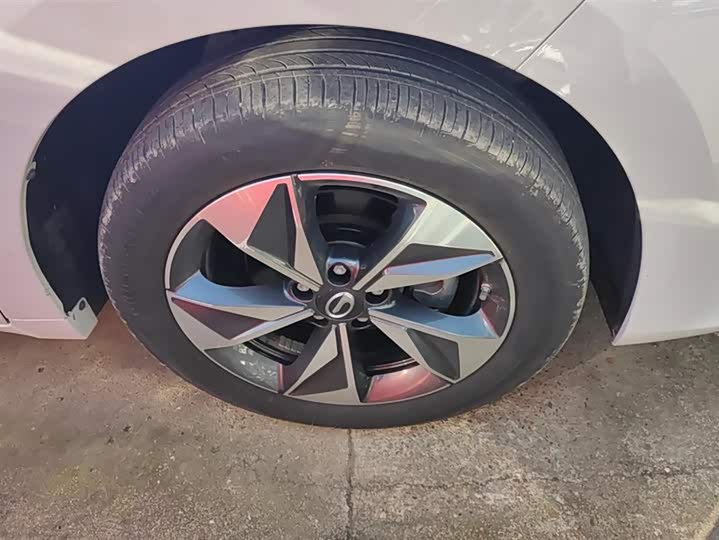 Фото 6 - GAC Trumpchi M6