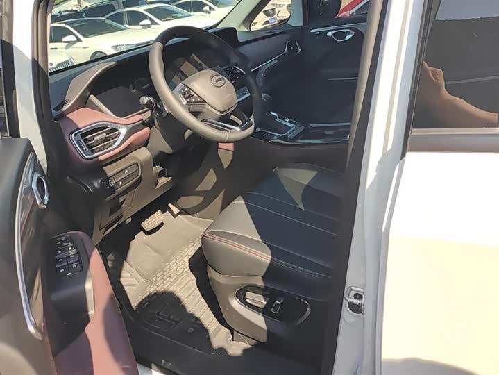 Фото 9 - GAC Trumpchi M6