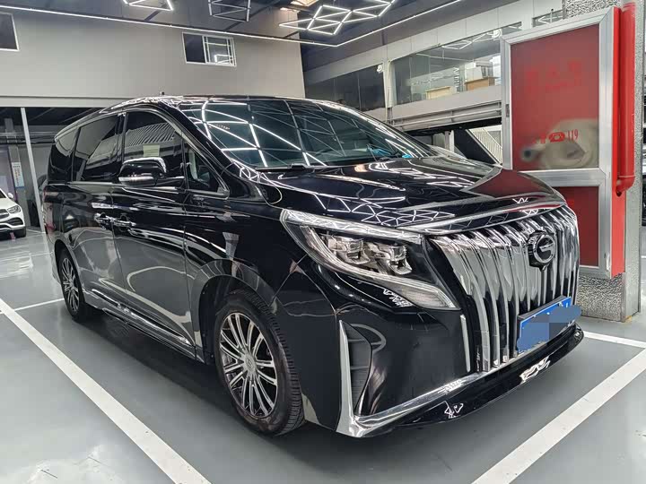 Фото 3 - GAC Trumpchi M8