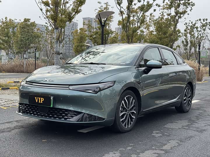 Фото 1 - XPeng P5