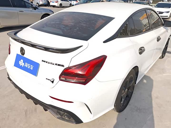Фото 3 - MG Motor 5 Scorpio