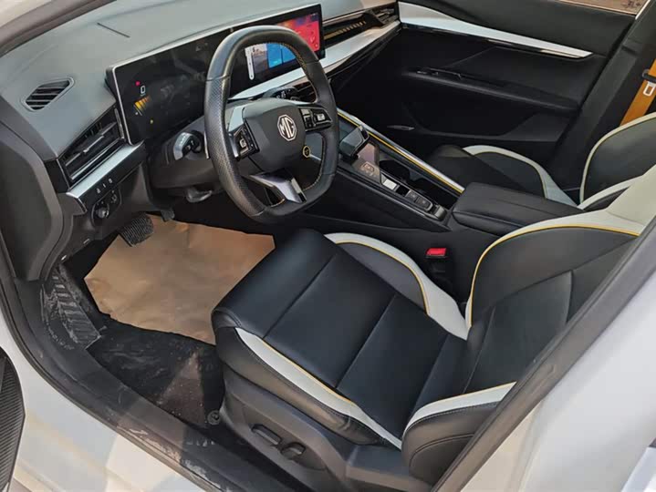 Фото 9 - MG Motor 5 Scorpio