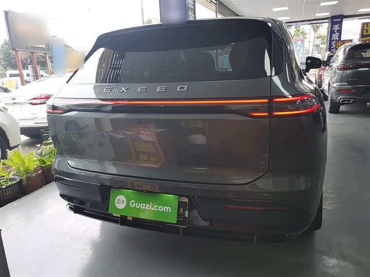 Фото 6 - Exeed Sterra ET