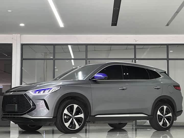 Фото 1 - BYD Song Plus