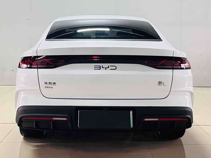 Фото 8 - BYD Qin L