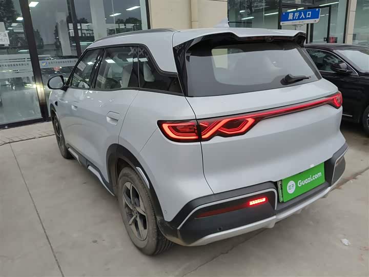 Фото 5 - BYD Yuan Up