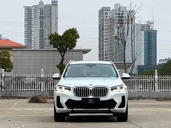 Фото 2 - BMW X3