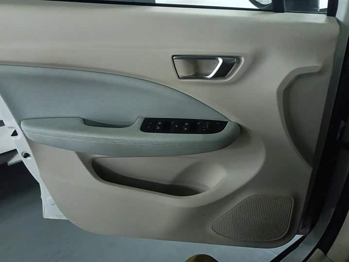 Фото 7 - Leapmotor T03