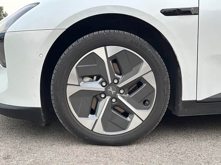 Фото 5 - XPeng Mona M03