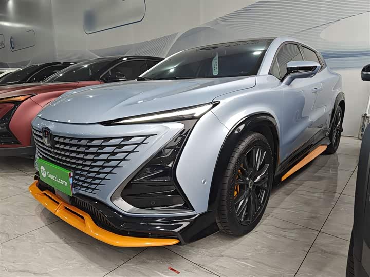 Фото 1 - Changan UNI-T