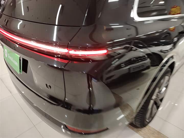 Фото 8 - LiXiang L9