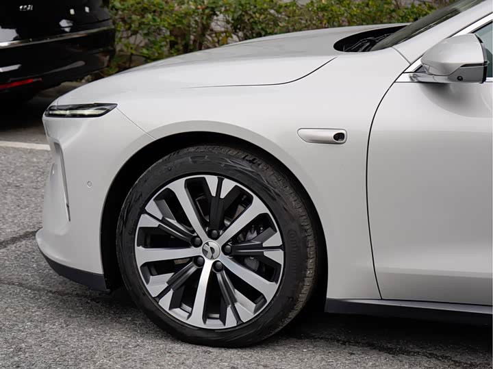 Фото 9 - Nio ET7