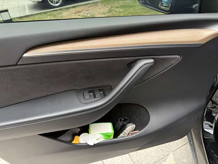 Фото 4 - Tesla Model Y