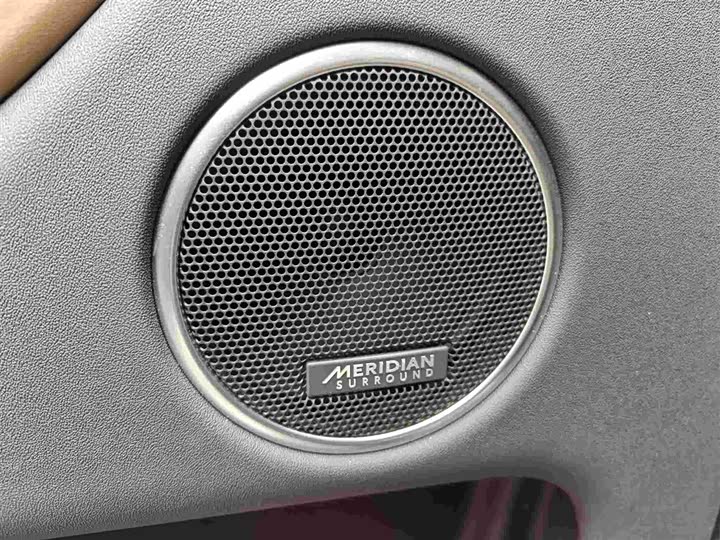 Фото 5 - Land Rover Discovery Sport