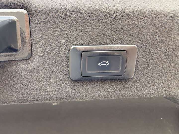 Фото 8 - Cadillac CT5