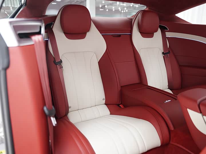 Фото 9 - Bentley Continental GT