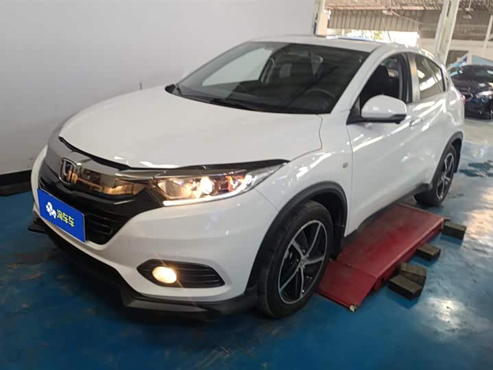 Фото 1 - Honda Vezel