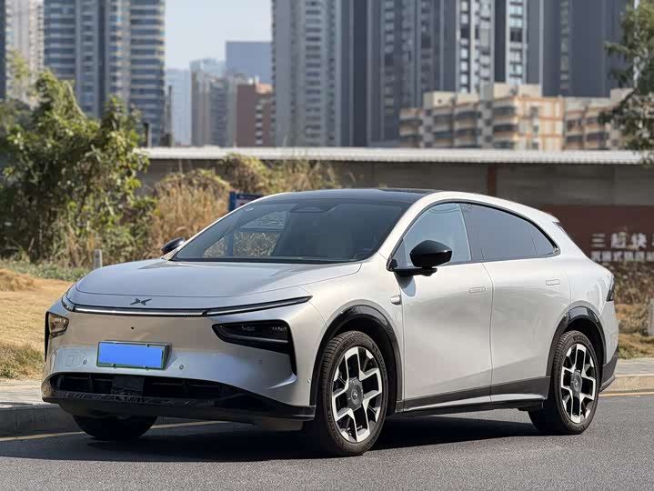 Фото 1 - XPeng G7