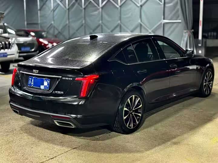 Фото 9 - Cadillac CT5