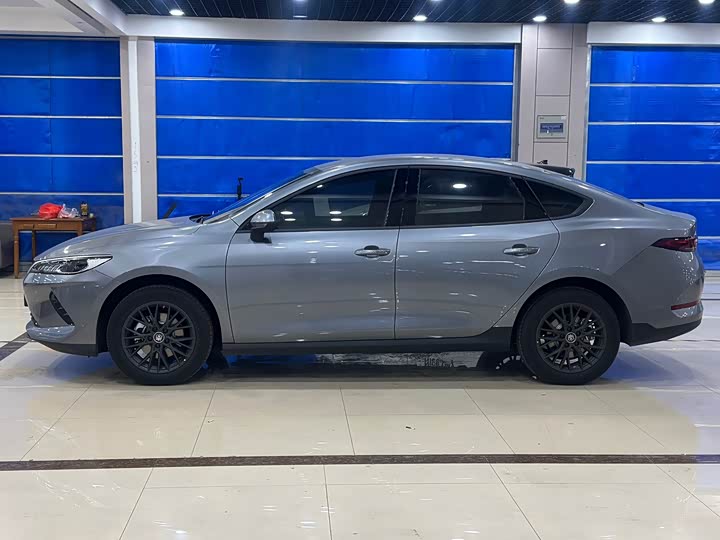 Фото 3 - BYD Qin Plus