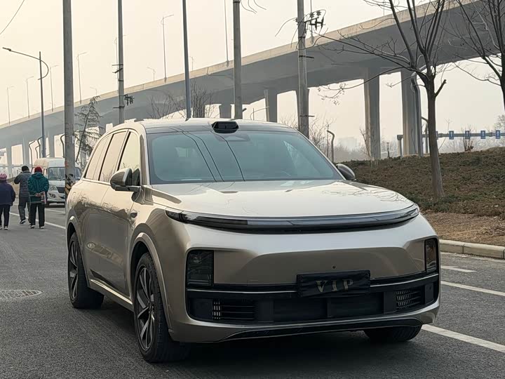 Фото 3 - LiXiang L8