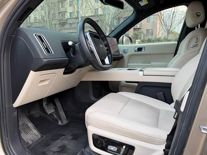 Фото 4 - LiXiang L8