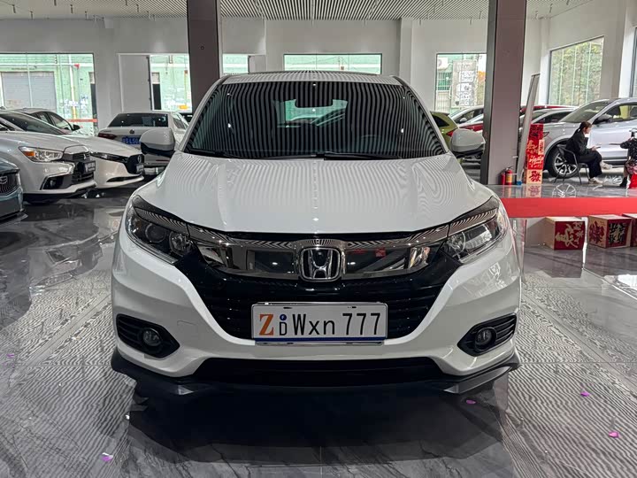Фото 3 - Honda Vezel
