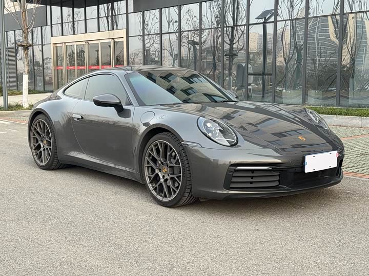 Фото 3 - Porsche 911