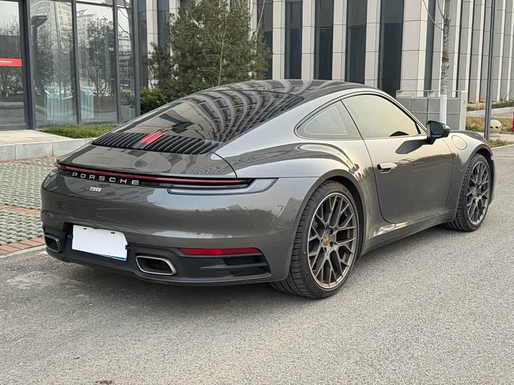 Фото 9 - Porsche 911