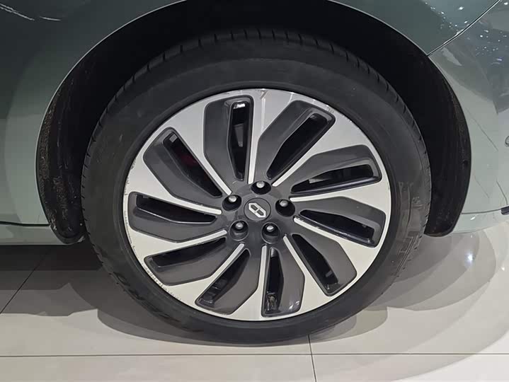 Фото 6 - Aito M5