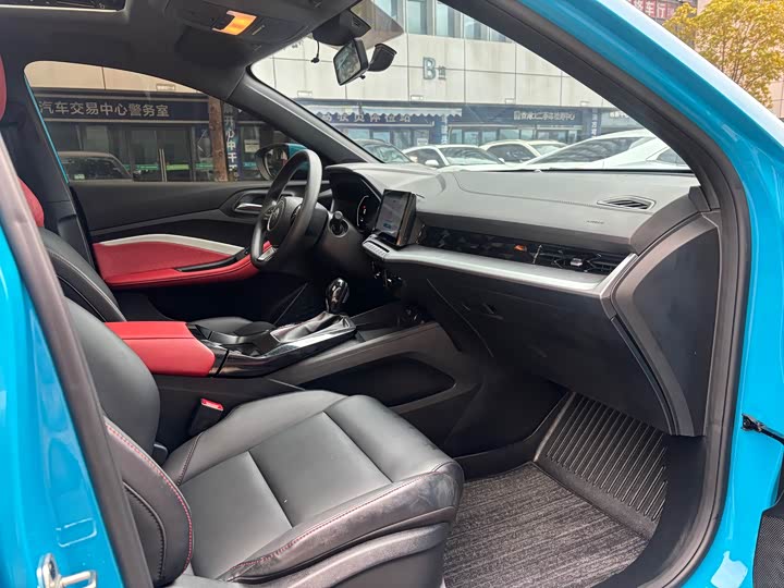 Фото 8 - MG Motor 5