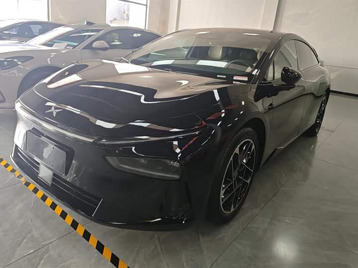 Фото 1 - XPeng F57