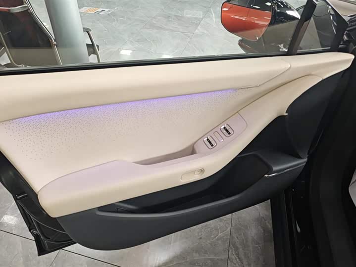 Фото 7 - XPeng F57