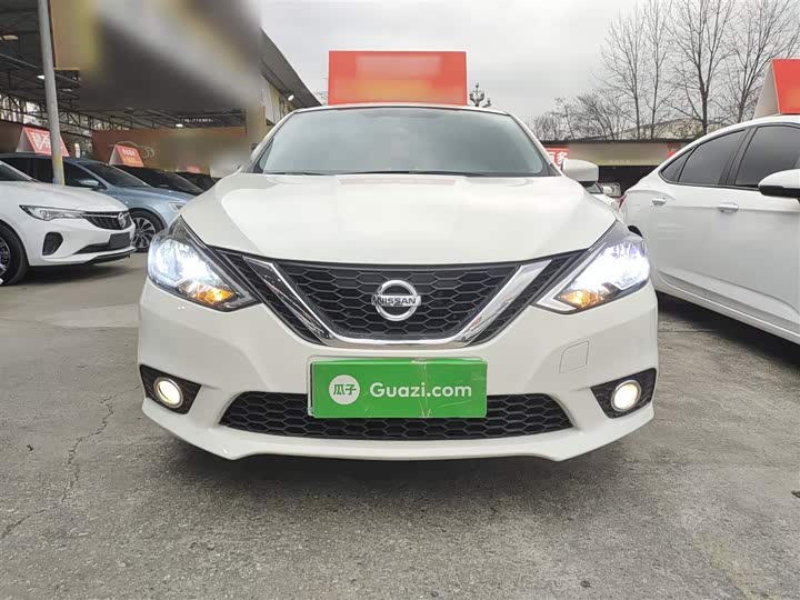 Фото 3 - Nissan Sylphy