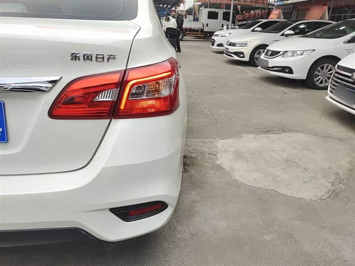 Фото 8 - Nissan Sylphy