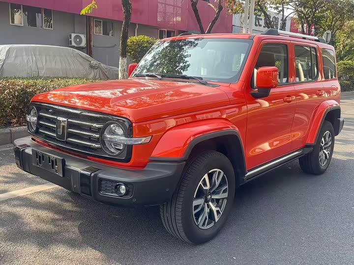 Фото 1 - Tank 300