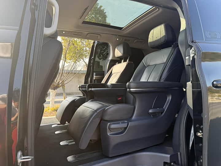 Фото 8 - GAC Trumpchi M8