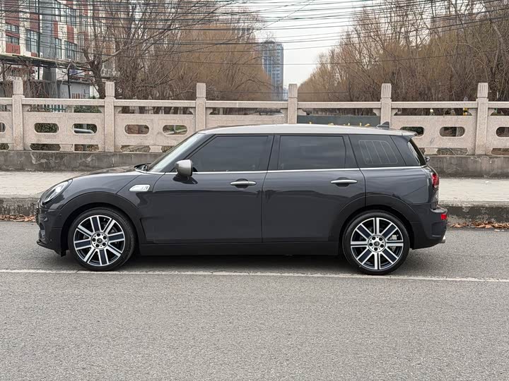 Фото 3 - Mini Clubman