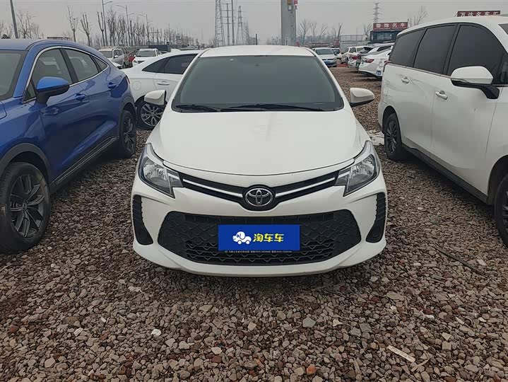 Фото 2 - Toyota Vios FS