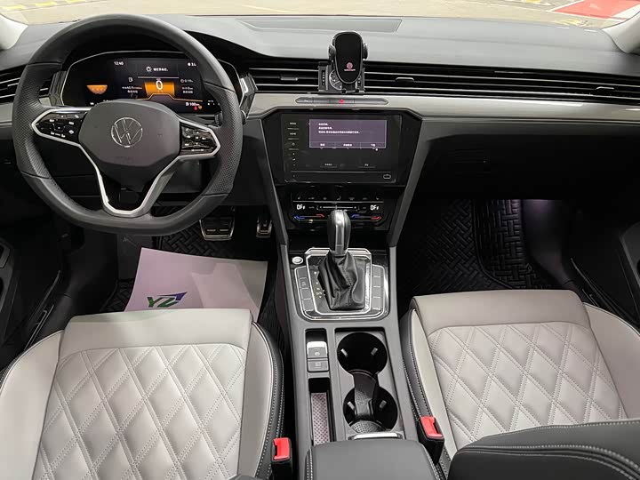 Фото 9 - Volkswagen Magotan