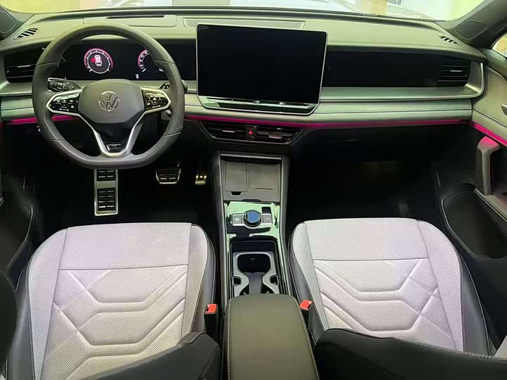 Фото 7 - Volkswagen Tayron