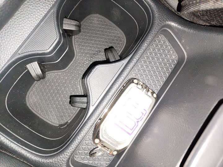 Фото 9 - Honda Breeze