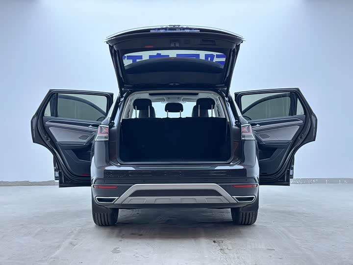 Фото 7 - Volkswagen Tayron