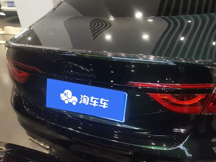 Фото 4 - Jaguar XF L