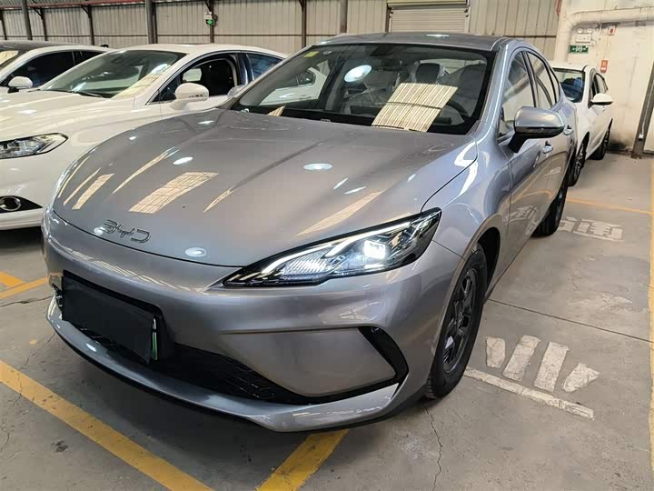 Фото 1 - BYD Seal 05 DM-i Hybrid