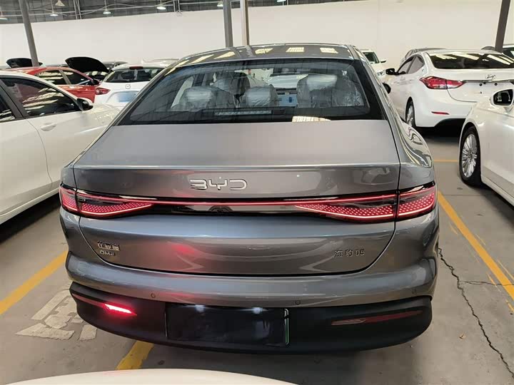 Фото 6 - BYD Seal 05 DM-i Hybrid