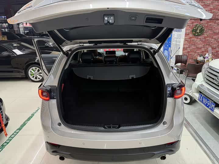 Фото 9 - Mazda CX-5